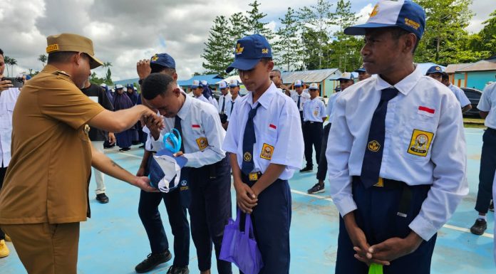 Manfaatkan UMKM Lokal, MBG Paket Ramadhan Diluncurkan di Bintuni