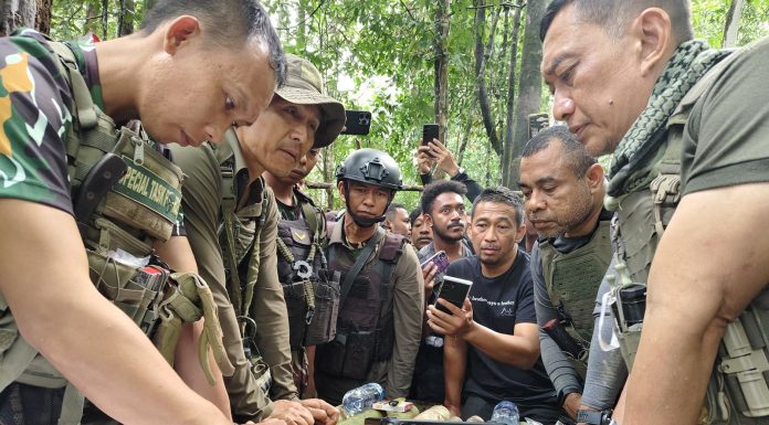 Tiga Jenderal Turun Langsung Pimpin Pencarian Iptu Tomi S. Marbun di Hutan Belantara Papua Barat