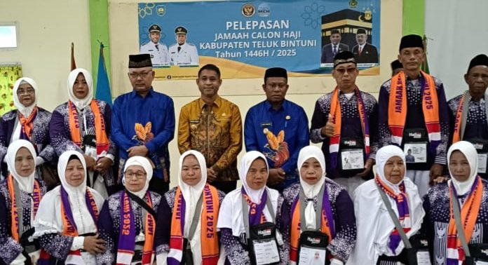 40 Orang Berangkat Haji, Pemda Teluk Bintuni Berikan Transportasi Rp 250 Juta