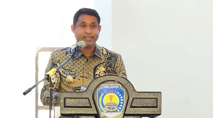 Pejabat Dinas Dikbudpora Ditetapkan Tersangka Korupsi, Bupati Yohanis Manibuy : Ini Menjadi Contoh