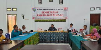 Semarakkan Hari Kemerdekaan ke 80 RI, Bupati Teluk Bintuni Minta OPD Adu Skill di Lomba Badminton