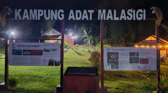 Kampung Adat Malasigi; Berkilau di Balik Rimbunnya Hutan Hujan Tropis Papua