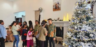 Open House Natal, Bupati Anisto Sulap Rumah Jabatan Menjadi Rumah Rakyat