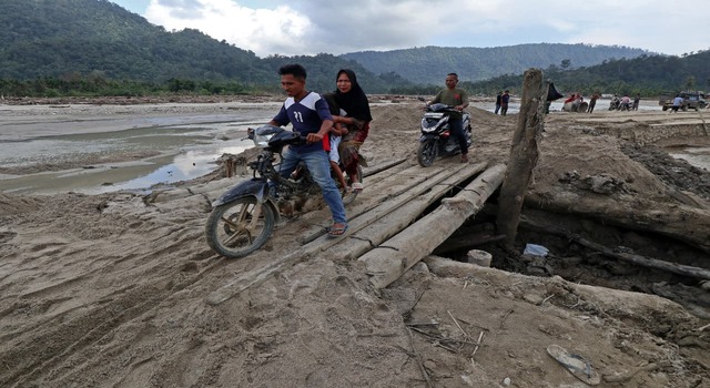 Sempat Terputus Dua Kali, Jalur Peureulak-Lokop Kini Bisa Dilalui Kendaraan Berat
