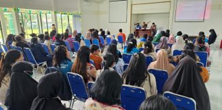 185 Tenaga Kesehatan Teluk Bintuni Mendapat Beasiswa RPL di Universitas Kadiri