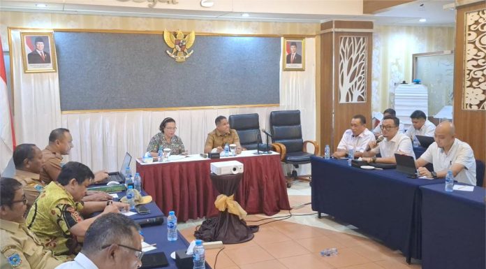 Penghasil Gas Terbesar, Bupati Anisto Minta Kementerian PUPR Perhatikan Infrastruktur di Teluk Bintuni