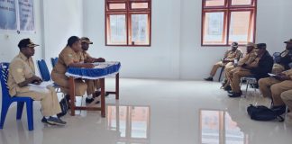 Di Kabupaten Deiyai, Setiap Kampung Terima Bansos Rp 70 Juta dan Sembako