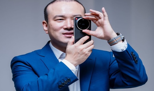 Memotret dengan Jiwa: Kehadiran Leica Leitzphone di Indonesia dan Pengalaman Davy Lingga