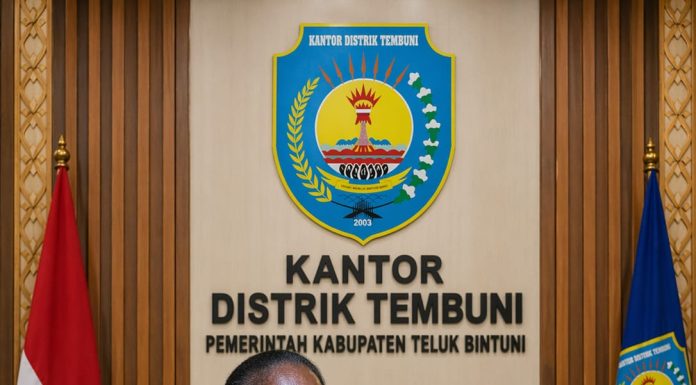 Distrik Tembuni Terima Penghargaan atas Penyusunan RKPD 2027, Yomima Ibori; Terima Kasih Tim Kerja
