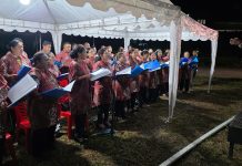 Paduan Suara GKI Jemaat Via Dolorosa Iringi Pembukaan MTQ ke XI Teluk Bintuni