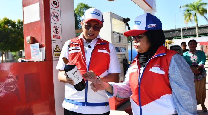 Komisaris Pertamina Cek Distribusi BBM dan LPG di Sorong, Pastikan Pasokan Terjaga