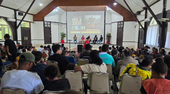 Nonton Bareng Pesta Babi di Teluk Bintuni, Yustina Ogoney : Bapak Presiden Harus Nonton Film Ini