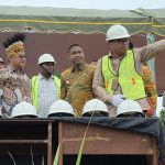 Pemda Teluk Bintuni Bangun Sekolah Terintegrasi untuk Anak Asli Papua dari Pedalaman