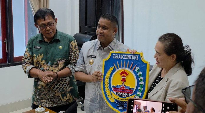 Yayasan Phapeda Bintuni Menjadi Mitra Strategis Pemda dalam Pengelolaan Sampah