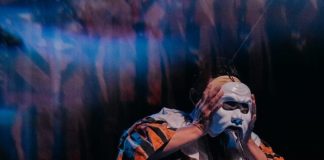 Mengenal “Monolog Topeng DAM”: Saat Topeng Pajegan Bertemu Commedia dell’arte di Amsterdam