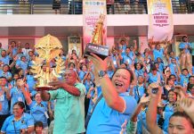 Harapan Wabup Joko Lingara dan Istri Terpenuhi, Piala Bergilir Pesparani Tinggal di Teluk Bintuni
