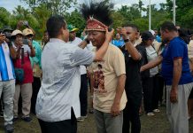Kontingen Pesparani Teluk Wondama Dipimpin Wabup Alex Marani, Disambut Bupati Yohanis Manibuy