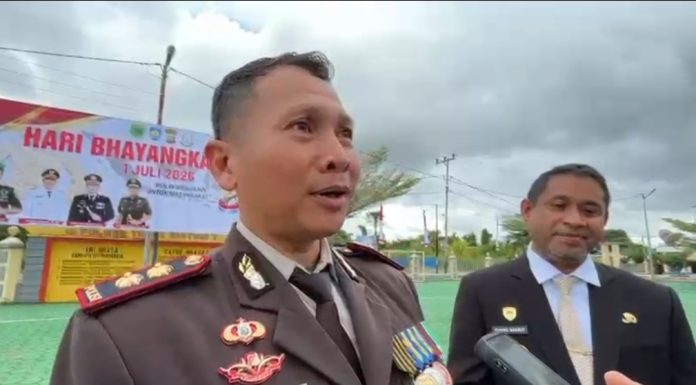 Upacara HUT ke 80 Bhayangkara Menjadi Momen Terakhir AKBP Hari Sutanto di Teluk Bintuni