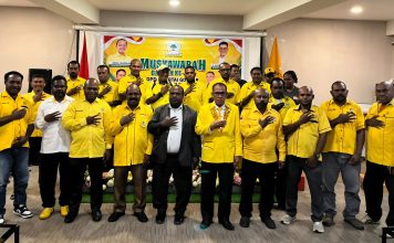 Sah! Joni Nehemia Pakage Nahkodai Golkar Nabire, Bidik 6 Kursi di Pemilu 2031