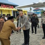 Disambut Wabup Joko Lingara, Perwira Tinggi Mabes TNI Kunjungi Kampung Banjar Ausoy
