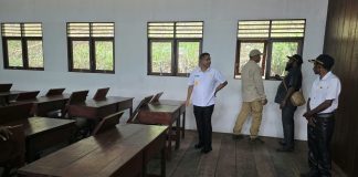 Dibangun dengan Dana Otsus, Empat RKB SD YPK Yakati di Resmikan Bupati Yohanis Manibuy